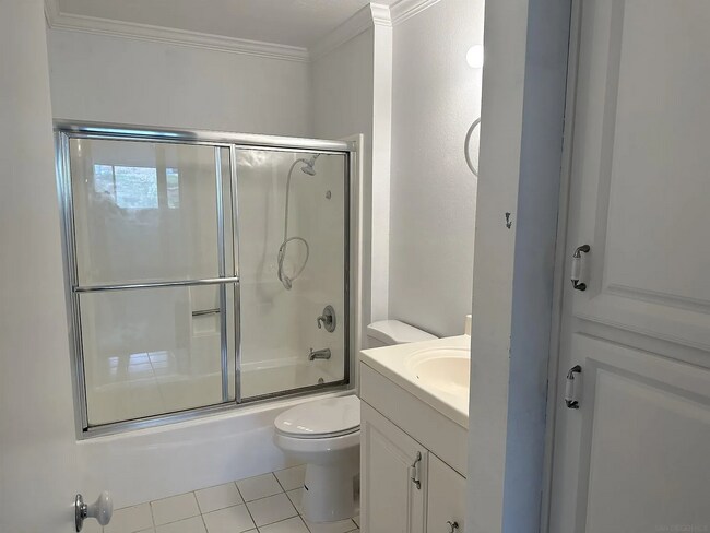 Building Photo - 1 bedroom in the wonderful Mission Verde c...