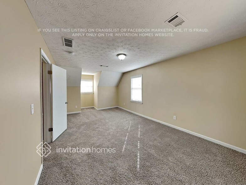 Building Photo - 2280 Grayfield Dr