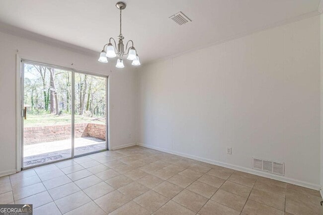 Building Photo - 926 Live Oak Ct