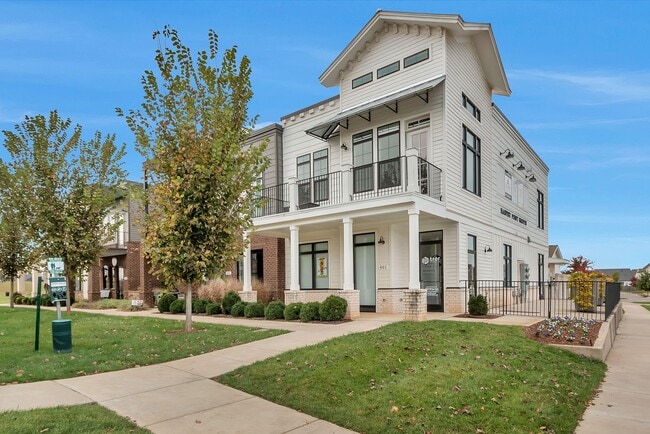 Primary Photo - 2052 Sunflower Dr