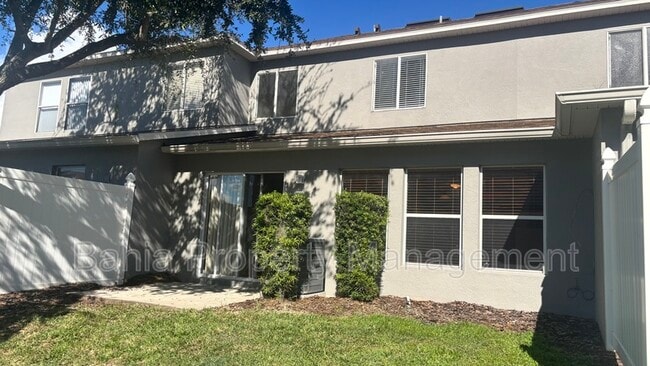 Building Photo - 2487 Hassonite St