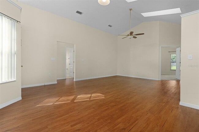 Building Photo - 2936 Twin Oaks Dr