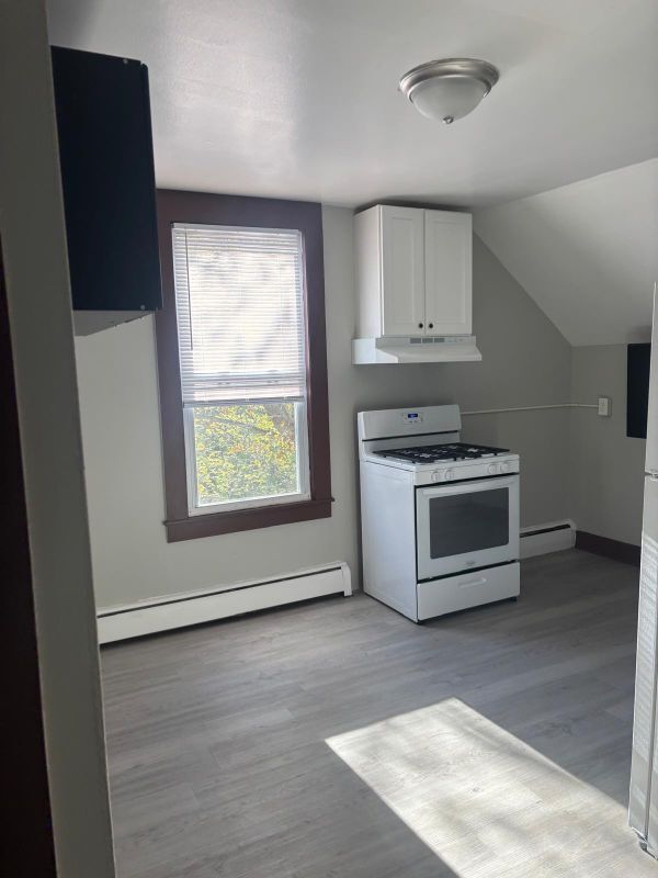 Building Photo - 432 Dixwell Ave