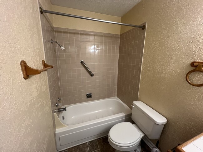 Building Photo - 25972 US-70