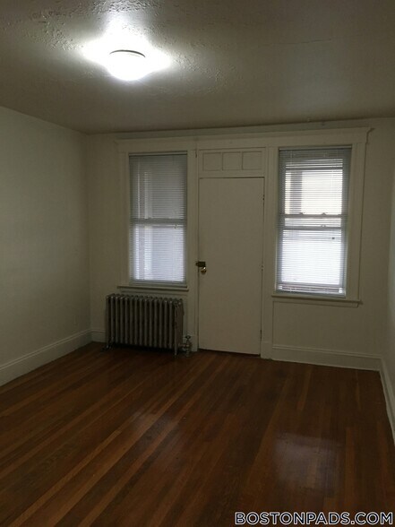Building Photo - 1638 Commonwealth Ave