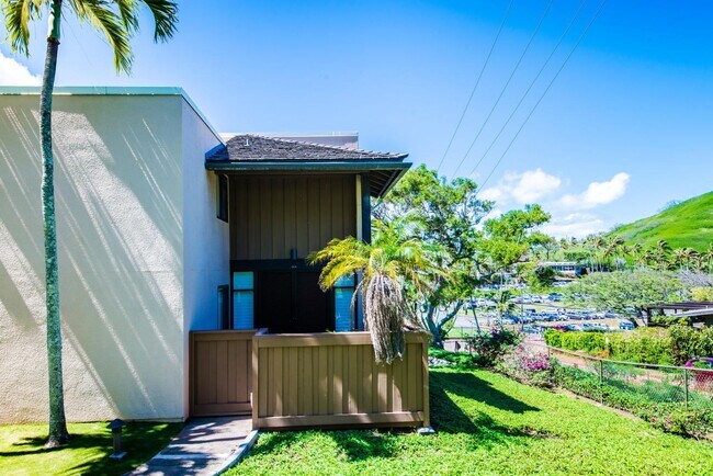Building Photo - Bluestone - Furnished 3BR/3BA