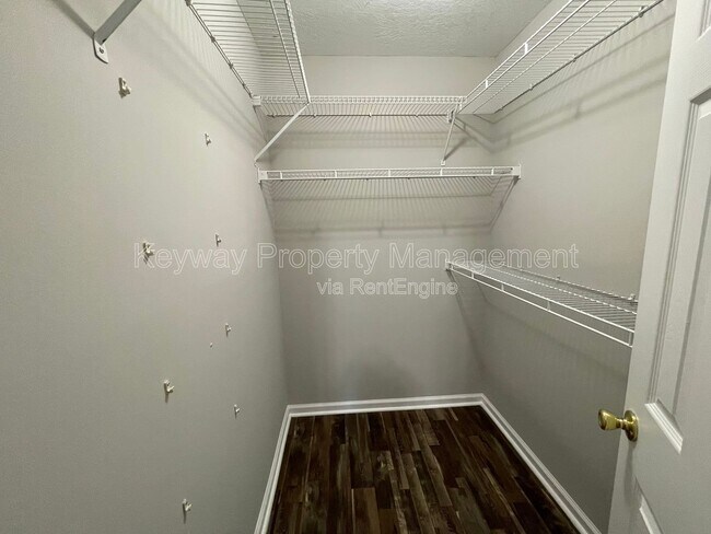 Building Photo - 445 Northrop Pl