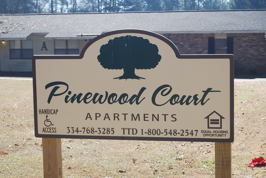 Primary Photo - Pinewood Court