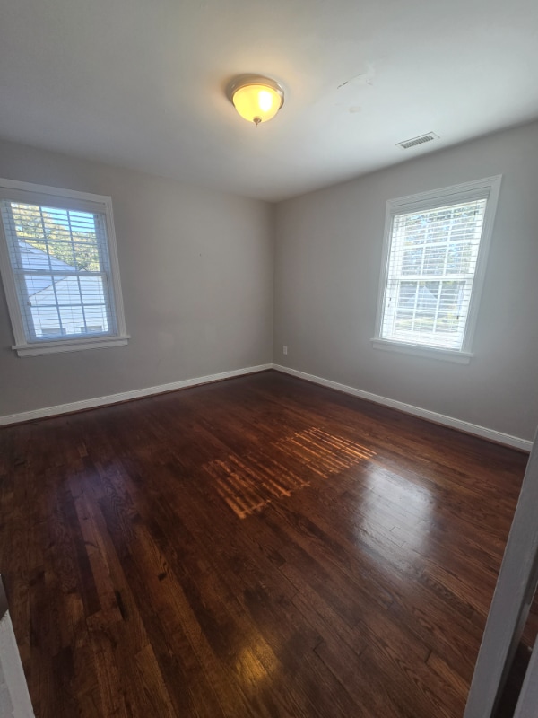 Building Photo - 8410 Holly Hill Rd