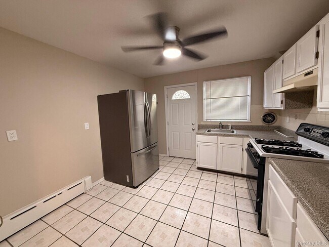 Building Photo - 112 N Columbus Ave