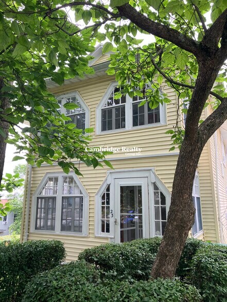 Building Photo - 23 Edison Ave