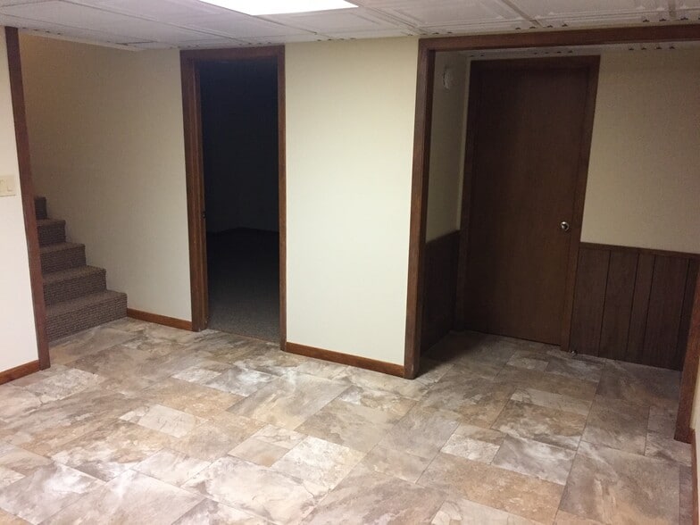Room at Base of Stairwell - 13.5' x 12.5' - 521 6th Avenue Northeast