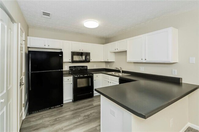 Building Photo - 159 Silver Fox Trail