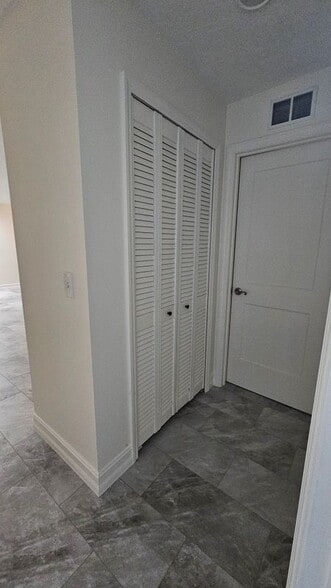 Building Photo - 741 Fairhaven St NE