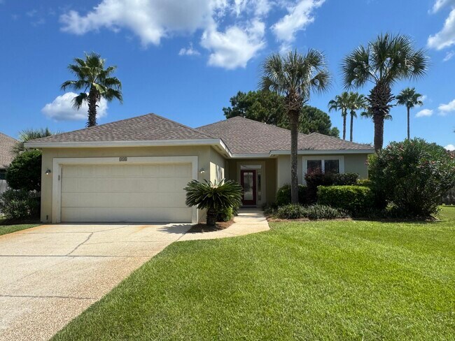 Primary Photo - 418 White Heron Dr