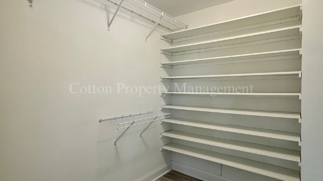 Building Photo - 1222 Dabney Pk Dr