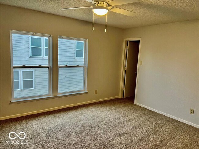 Building Photo - 5714 Doe Way