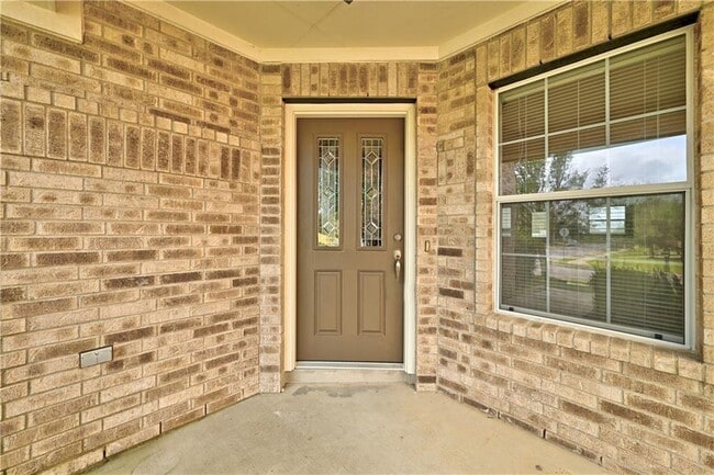 Building Photo - 4017 Bandice Ln
