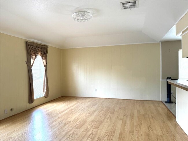 Building Photo - 4801 Fairhaven St