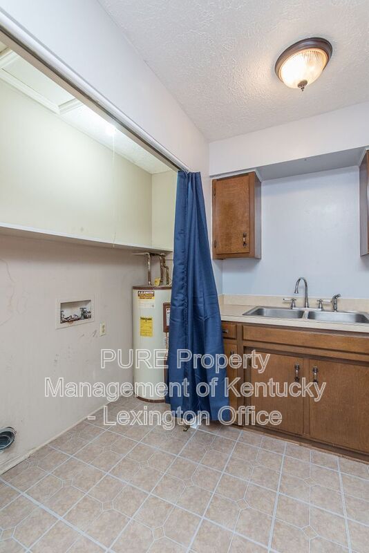 Building Photo - 141 Centennial Dr