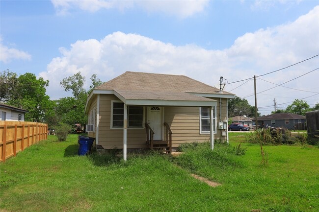 Building Photo - 107 Prewitt Ln