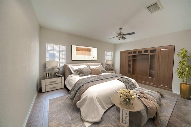 Building Photo - 17583 Red Oak Dr