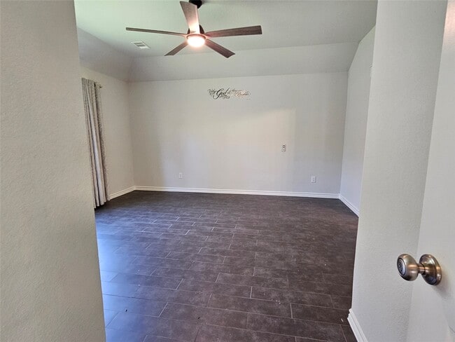 Building Photo - 2833 Bretton Woods Dr