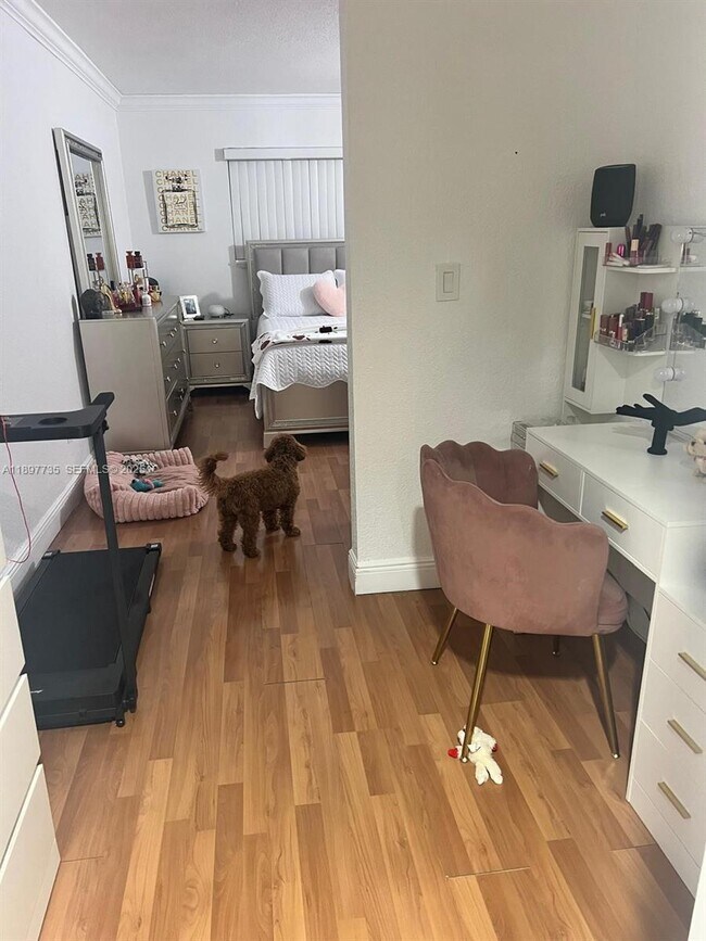 Building Photo - 230 NW 87th Ave