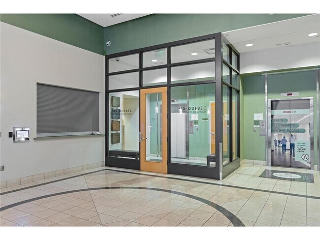 Building Photo - 601 S Marquette Ave