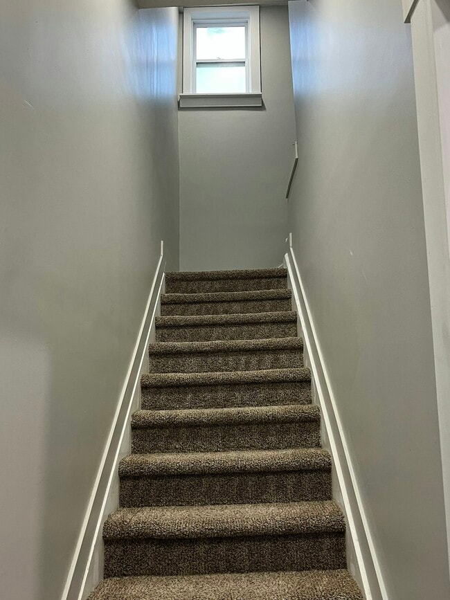 Building Photo - 1518 Howard St