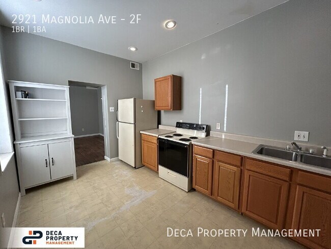 Building Photo - 2921 Magnolia Ave
