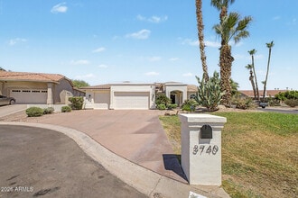 Building Photo - 3740 E Tonto Ct