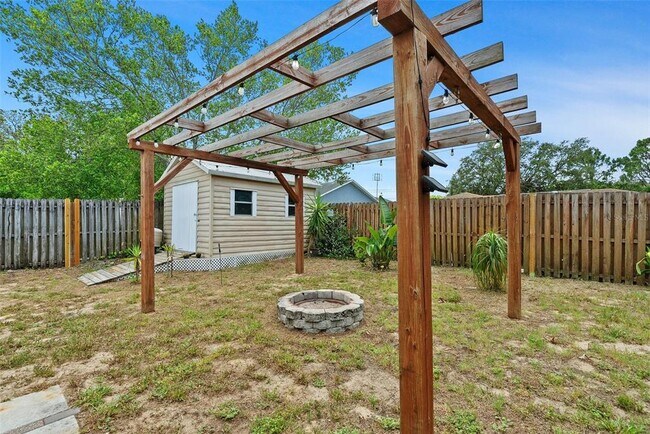 Building Photo - 11366 Riddle Dr