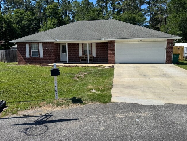 Building Photo - 1705 Pahl Ct