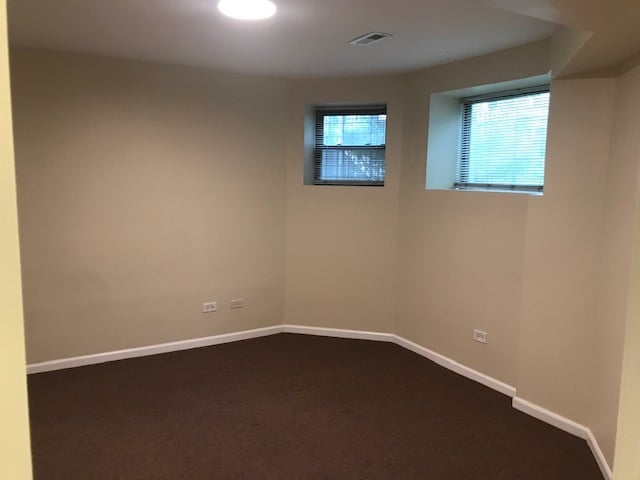 Building Photo - 1322 W Eddy St