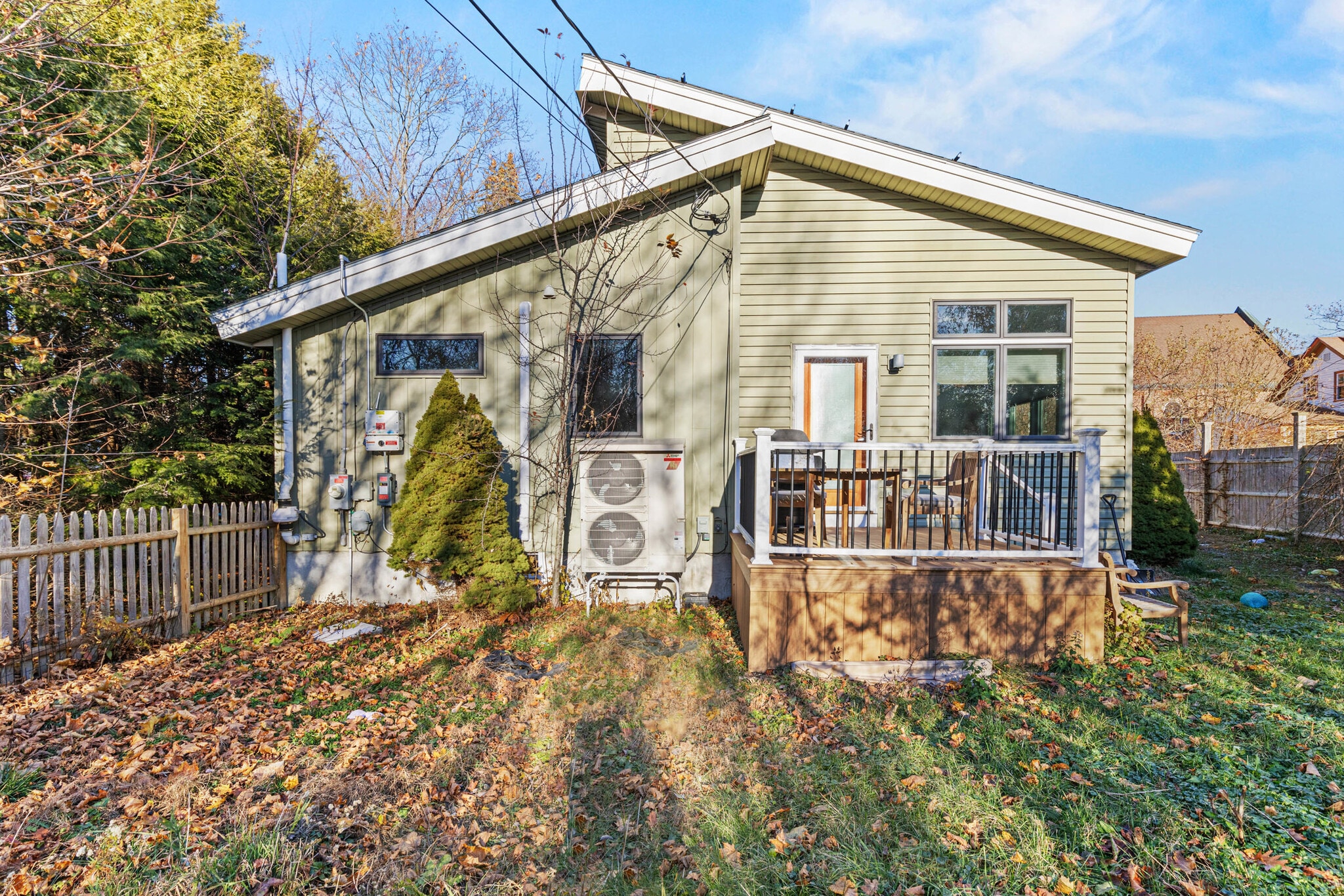 Building Photo - 18 Rosedale St