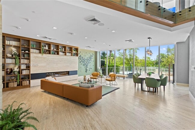 Building Photo - 16385 Biscayne Blvd