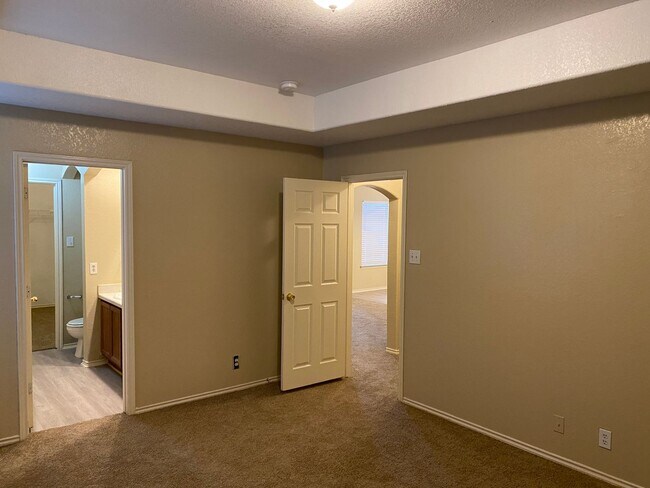 Building Photo - 6914 Hallie Spirit