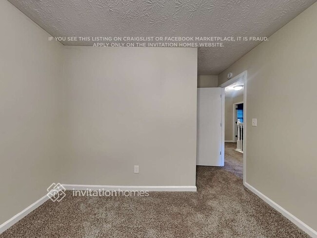 Building Photo - 990 Thousand Oaks Dr