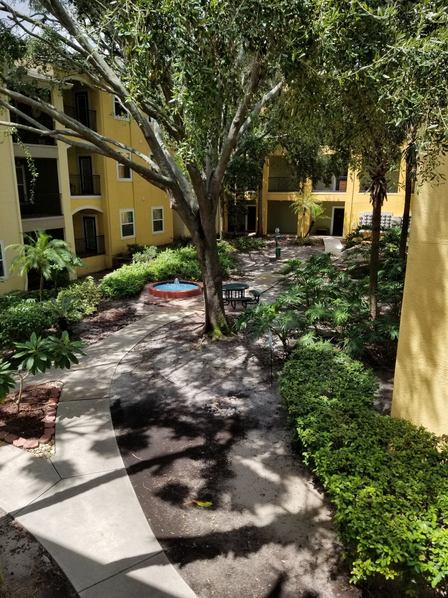 1 of several courtyards - 1910 E Palm Ave