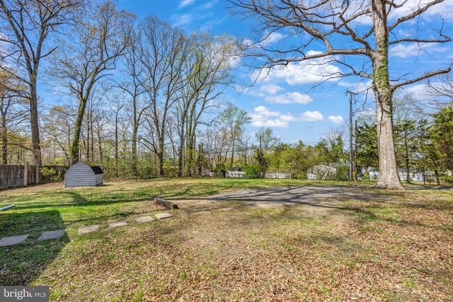 Building Photo - 208 Telegraph Rd