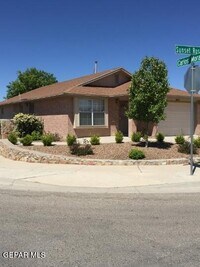 Building Photo - 3437 Sunset Rose Dr