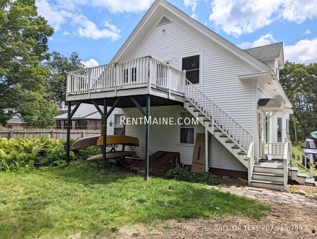 Building Photo - 54 Penobscot St