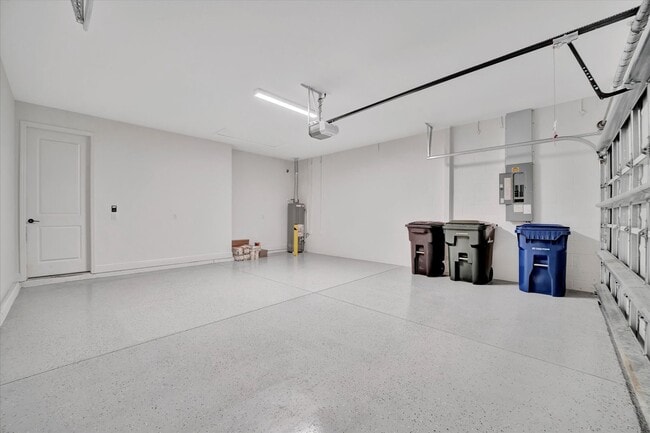 Building Photo - Stunning Brand New Build ~ Sarasota Grand Park 3 bed/3 bath/2 car garage