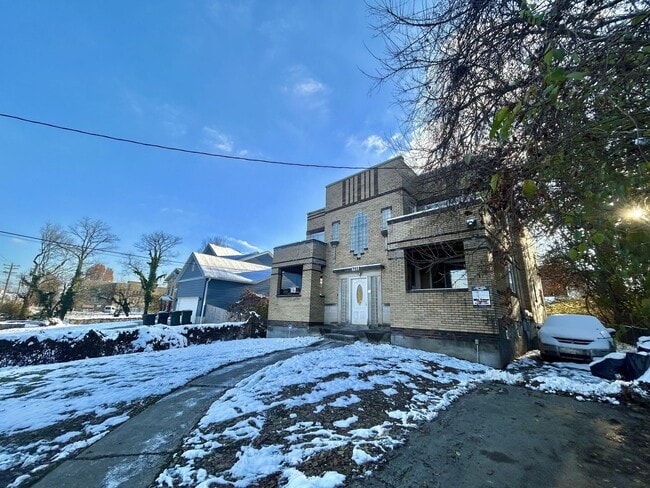 Building Photo - 783 N Fred Shuttlesworth Cir