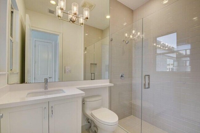 Building Photo - 12832 Veneto Springs Dr