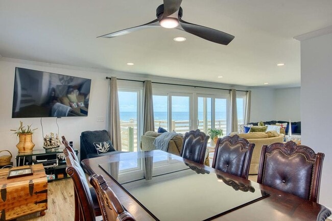 Building Photo - OCEANFRONT FURNISHED OFF-SEASON MONTHLY RE...