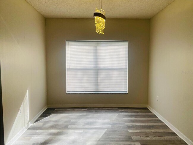 Building Photo - 638 Muskrat Dr