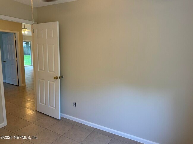 Building Photo - 84042 St James Ct