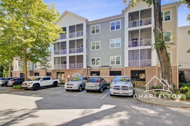 Building Photo - 1755 Central Park Rd